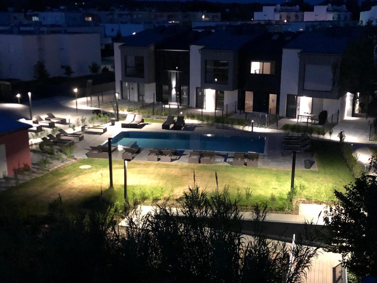 25H Spa-Residenz Best Sleep Privat Garden & Pools Нойзидль-ам-Зе Экстерьер фото