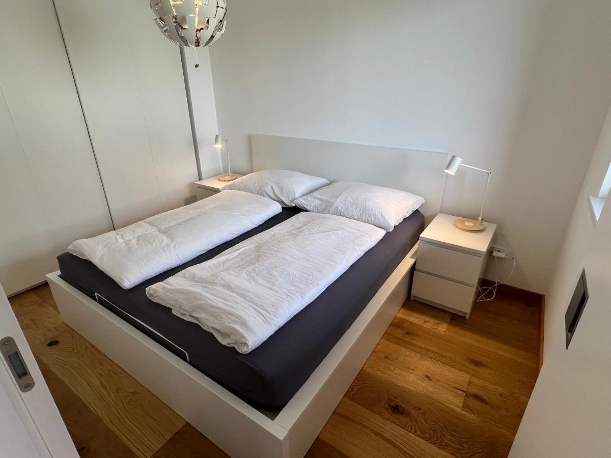 25H Spa-Residenz Best Sleep Privat Garden & Pools Нойзидль-ам-Зе Экстерьер фото